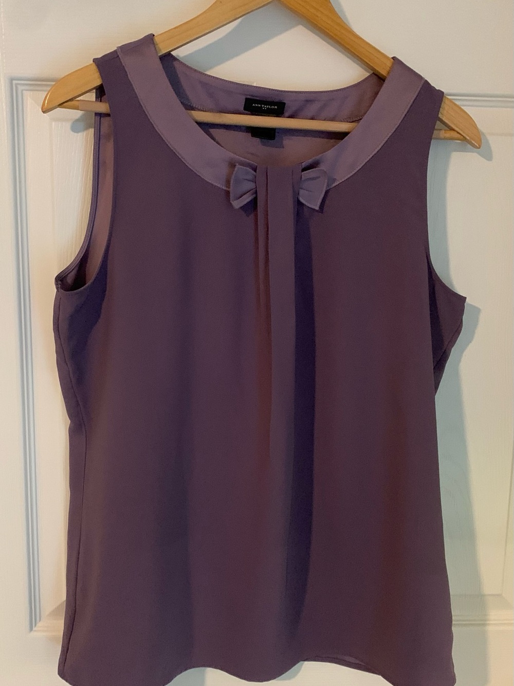 Ann Taylor Purple Sleeveless Bow-Trim Camisole